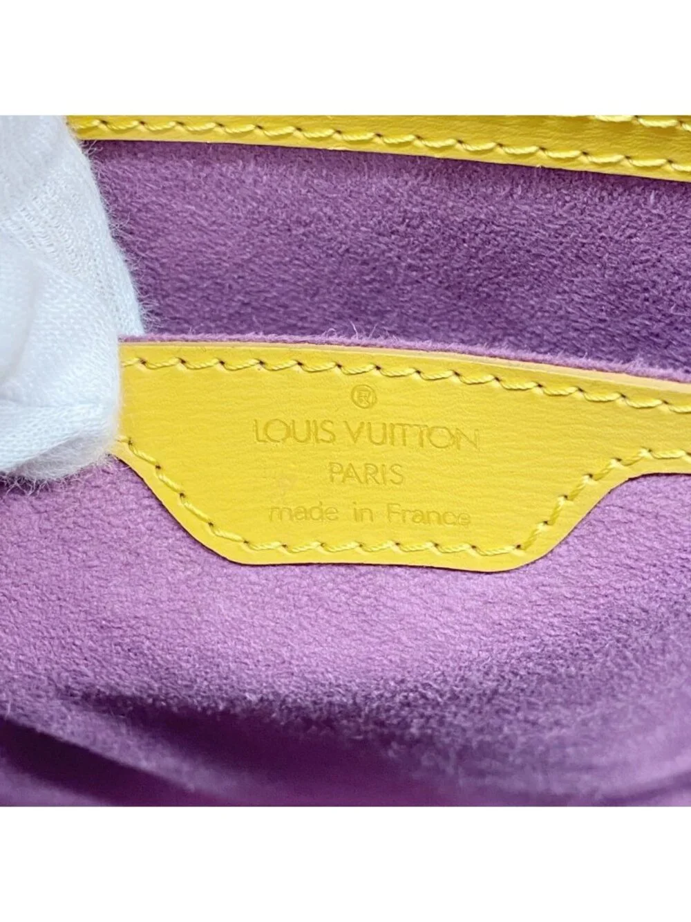 Louis Vuitton Handbag Epi Saint Jacques Jaune - Picture 5 of 10